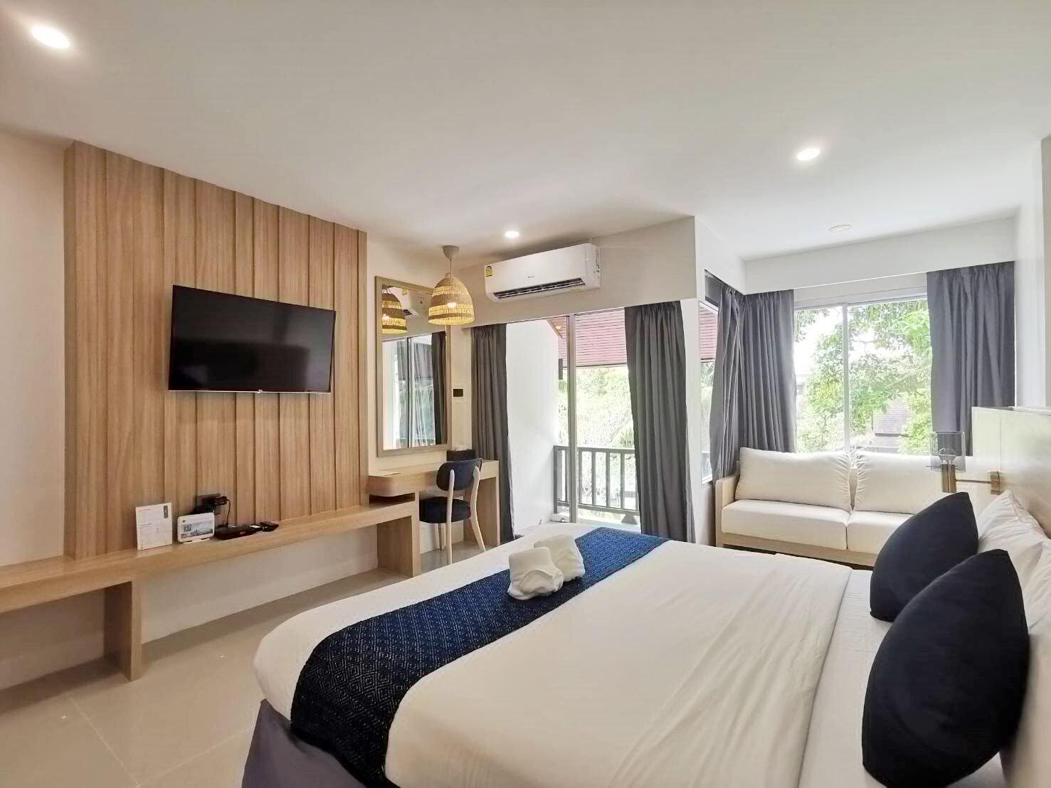 Nana Beach Hotel & Resort Pathiu Exteriör bild